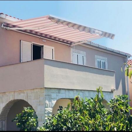 Ferienwohnung Danijel Vir Exterior foto
